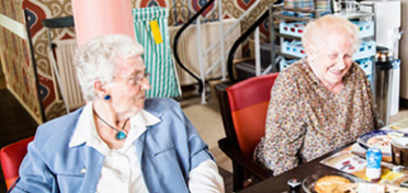 'Stimuleer groepswonen voor ouderen in Den Haag'